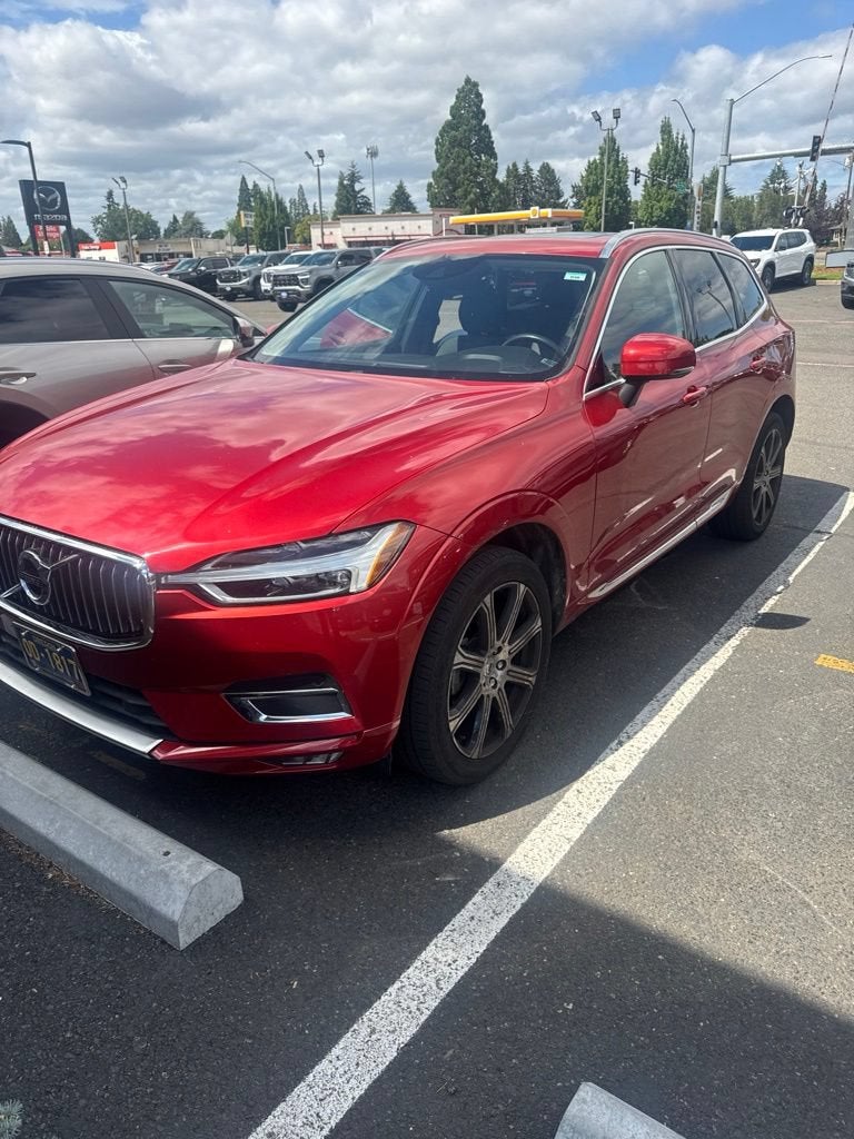 2020 Volvo XC60 T5 Inscription in Red — front three-quarter view