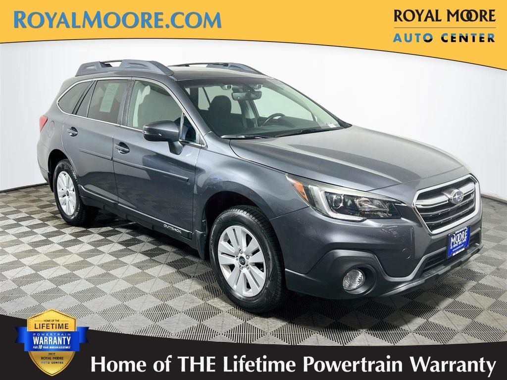 2018 Subaru Outback 2.5i Premium in Gray Metallic — front three-quarter view