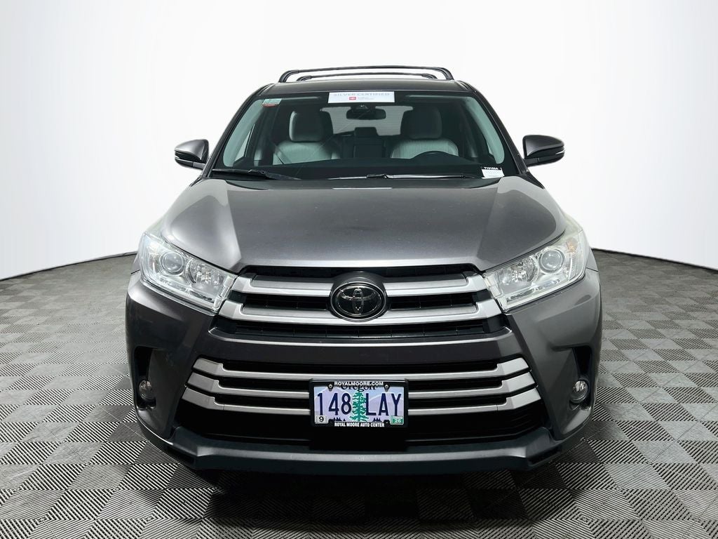 2018 Toyota Highlander — side profile view