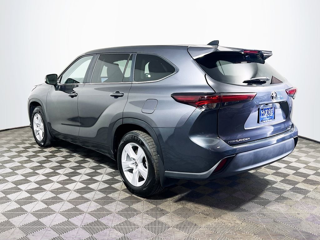2024 Toyota Highlander — detail view